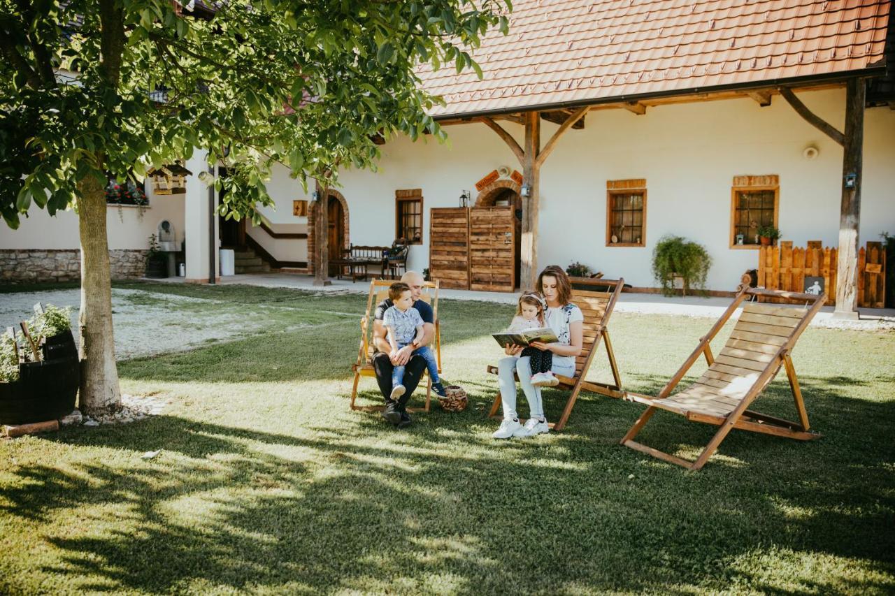 Hotel Treehouse Drevesna Hiska Strkovo Gnezdo Ranc Jures Ljutomer Zewnętrze zdjęcie